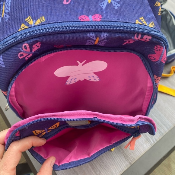 Butterfly Backpack w/Matching Lunch Box - Picture 7 of 10